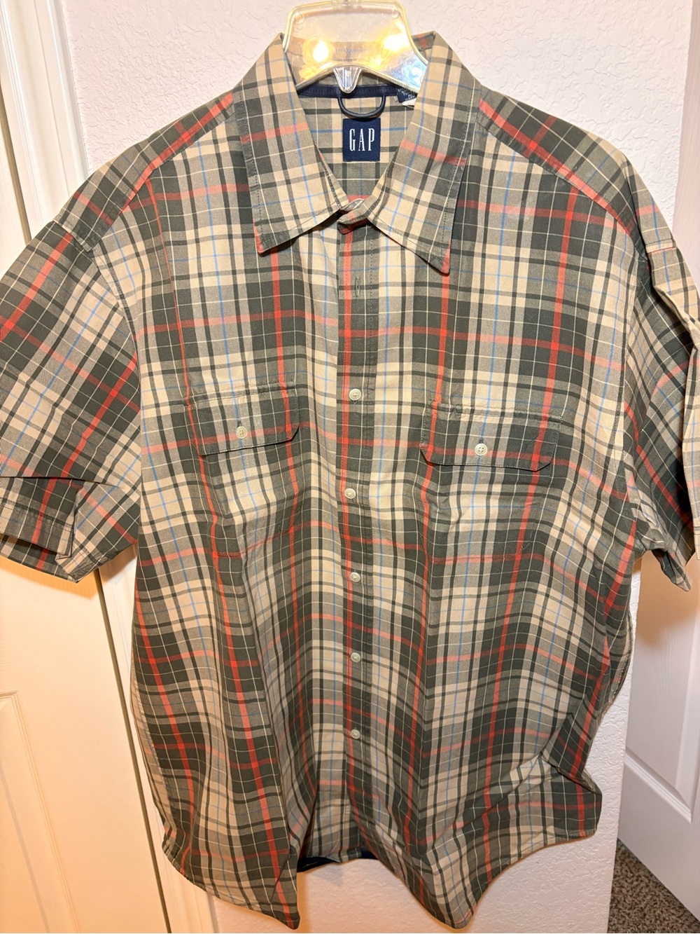 GAP Men’s Short-Sleeve Plaid Button-Down Shirt — Green, Tan, Orange